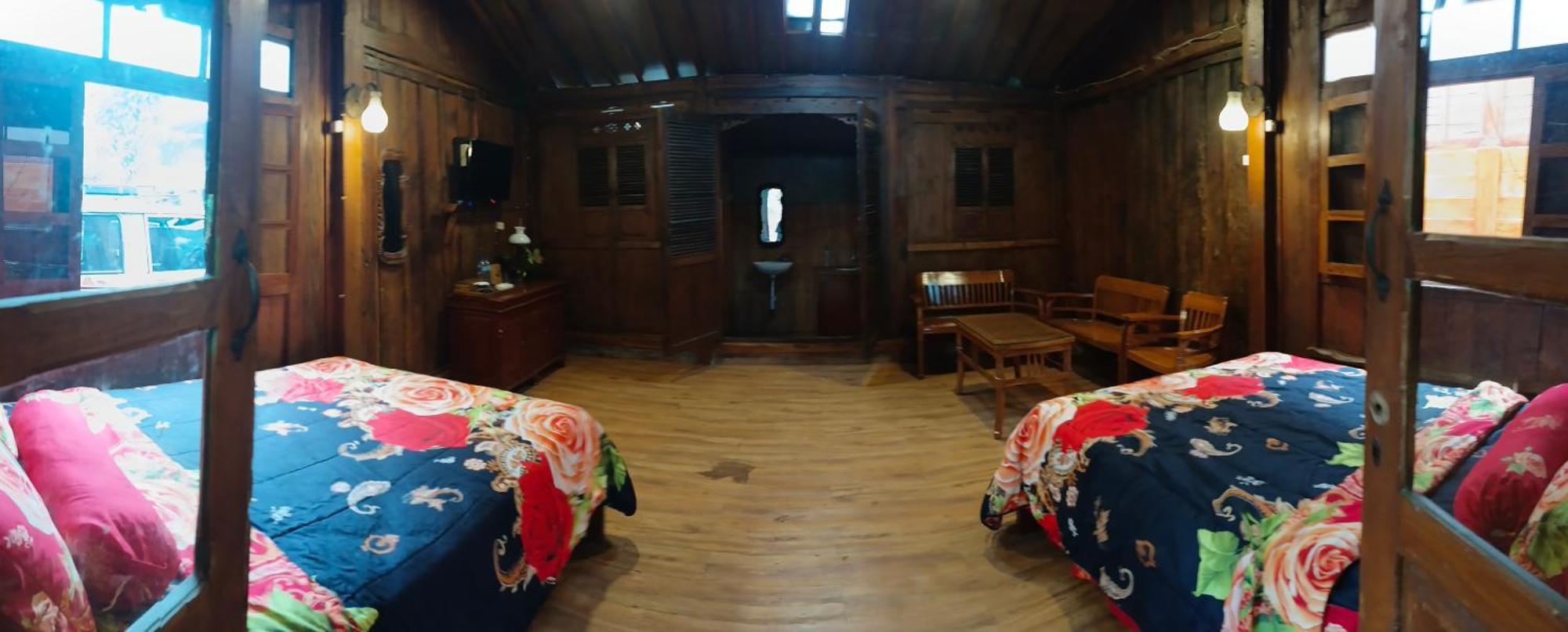 Omah Kayu Bromo Villa Ngadisari Exteriör bild